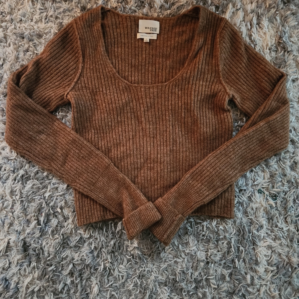 Wilfred Free Caramel Ribbed Sweater